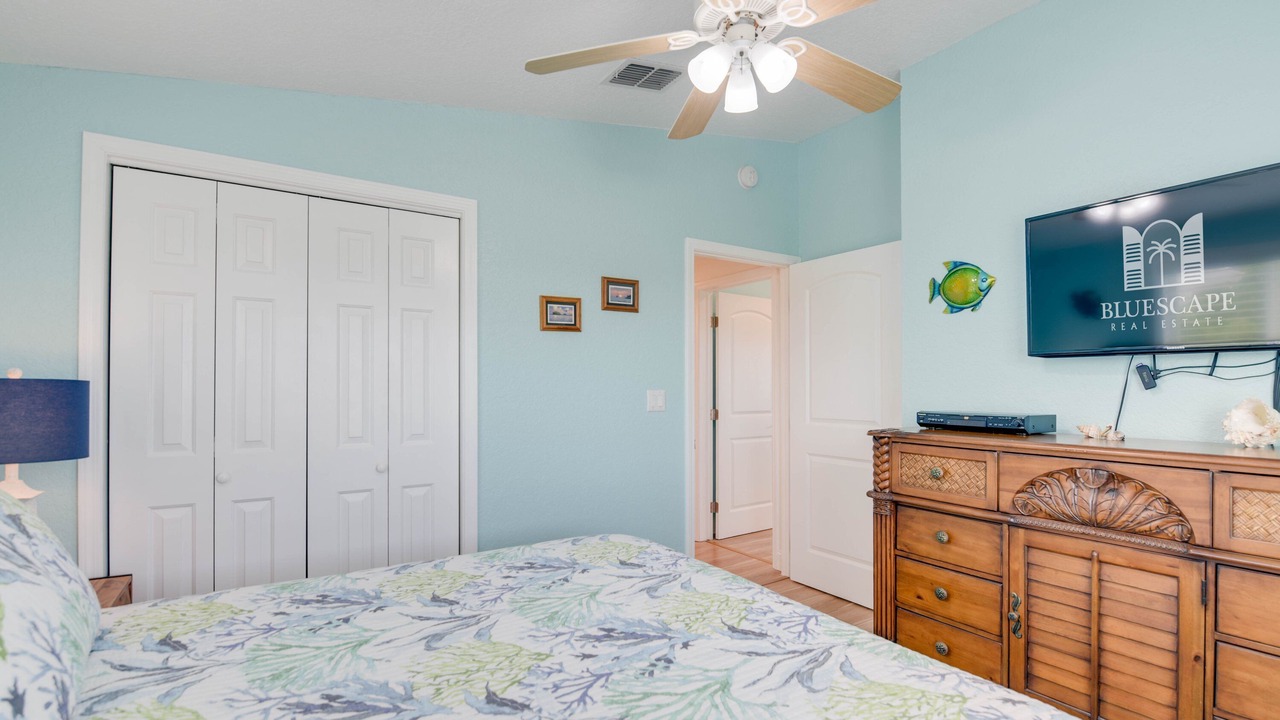Photo of Bedroom in Breezeswept Beach Estates