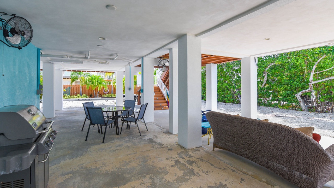 Photo of Outdoor in Breezeswept Beach Estates