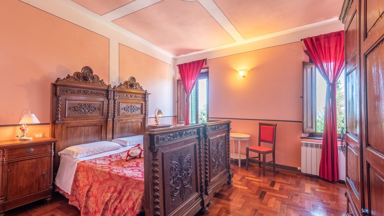 Photo of Bedroom in Montalcino