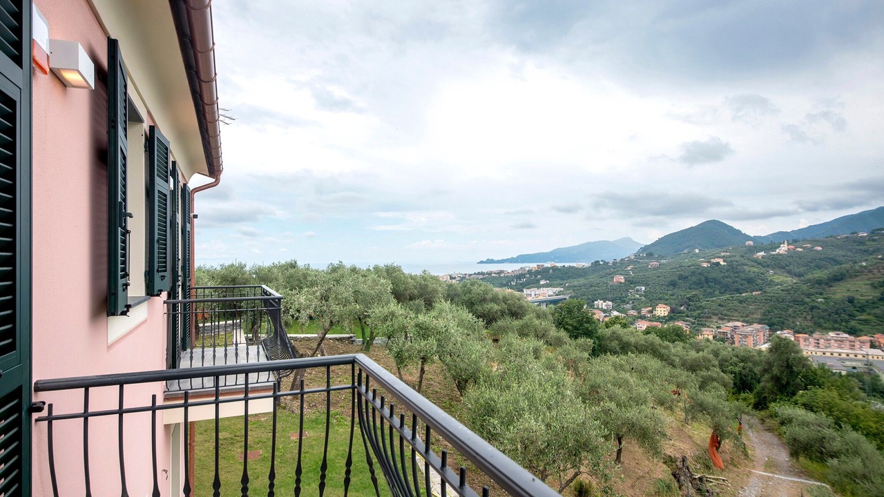 Photo of Outdoor in Rezza