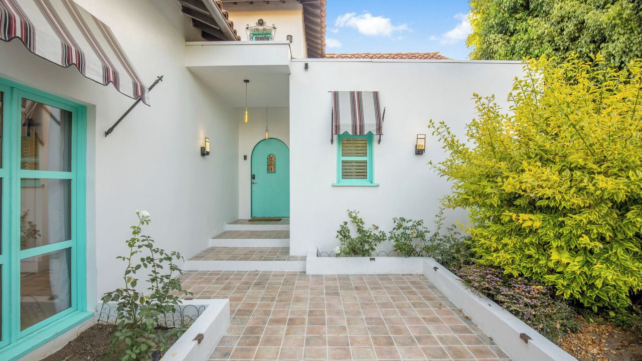 Photo of Outdoor in Beverly Grove