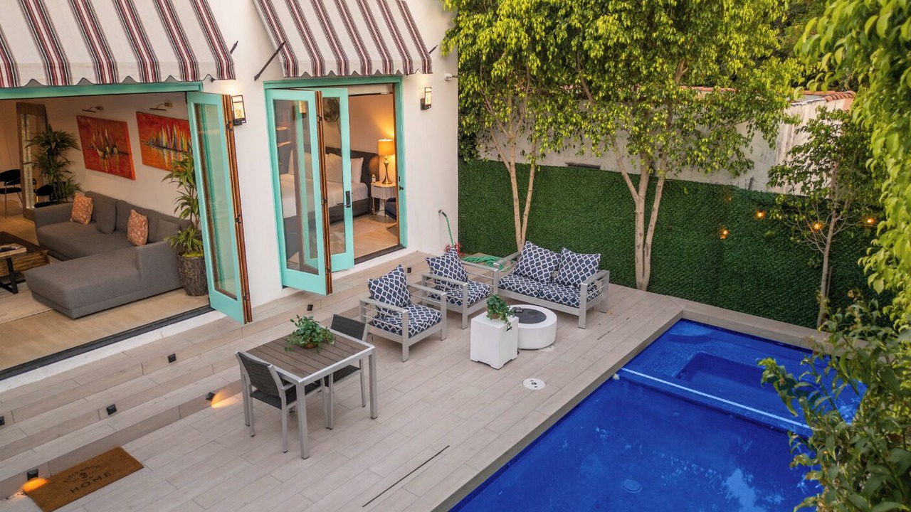 Photo of Outdoor in Beverly Grove
