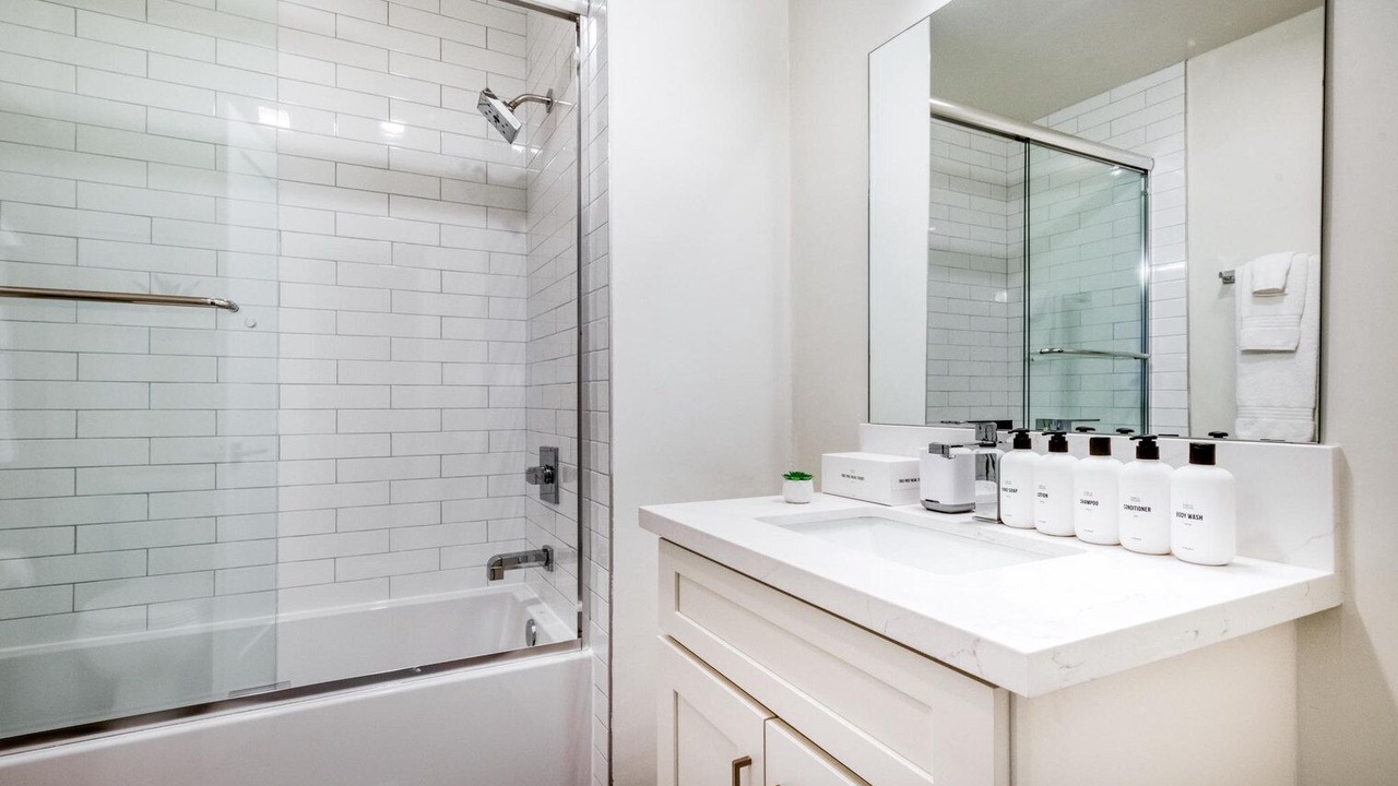 Photo of Bathroom in Redondo Beach