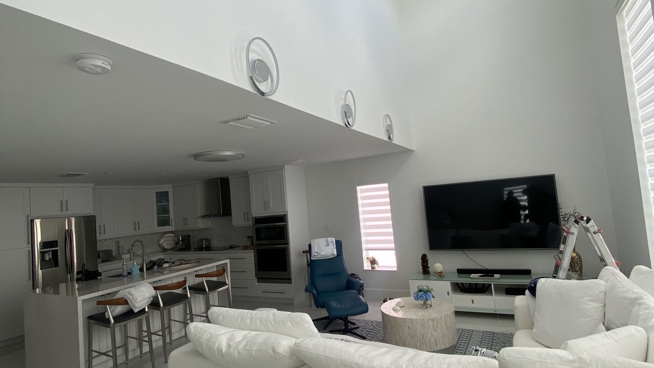 Photo of Livingroom in Wynken Blynken and Nod
