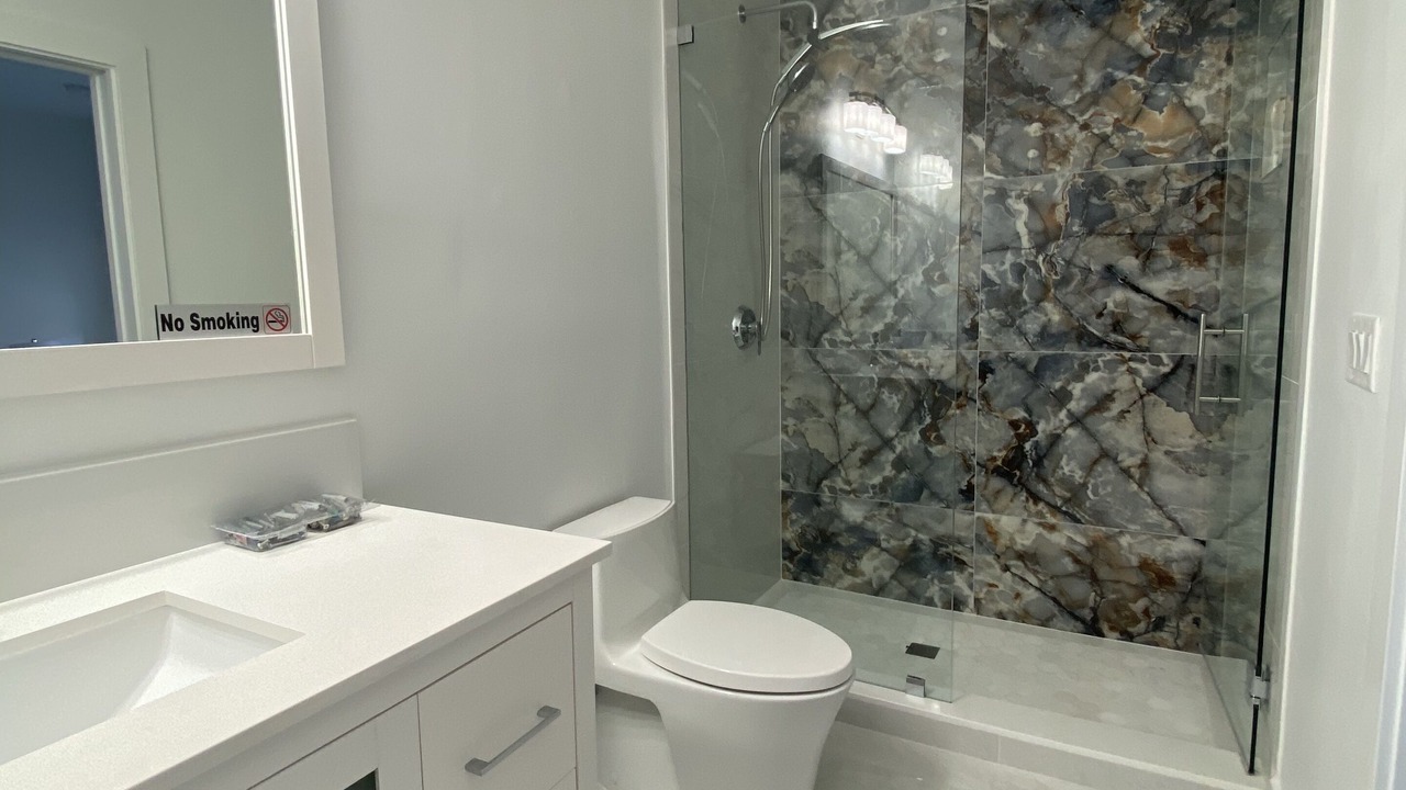Photo of Bathroom in Wynken Blynken and Nod