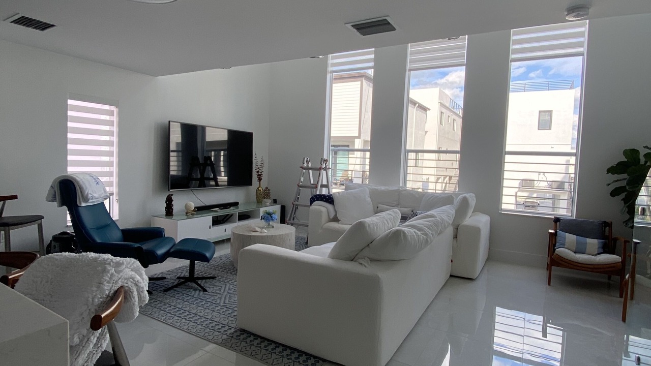 Photo of Livingroom in Wynken Blynken and Nod