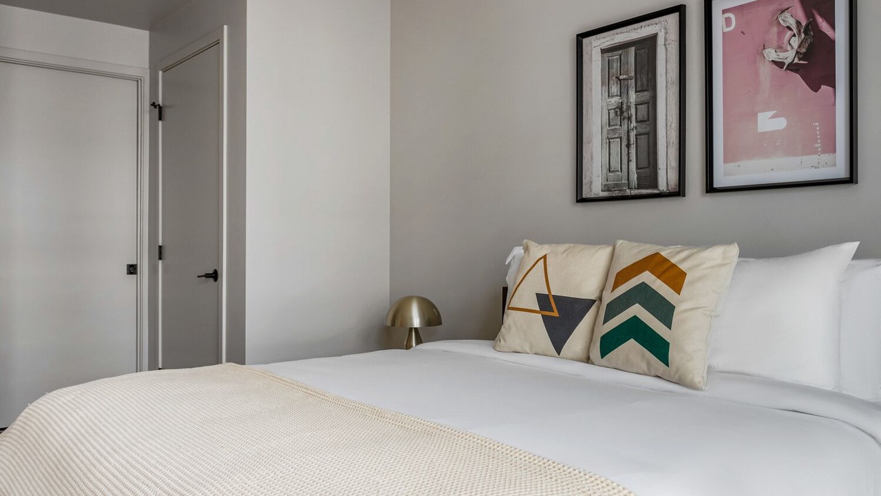 Photo of Bedroom in Los Angeles