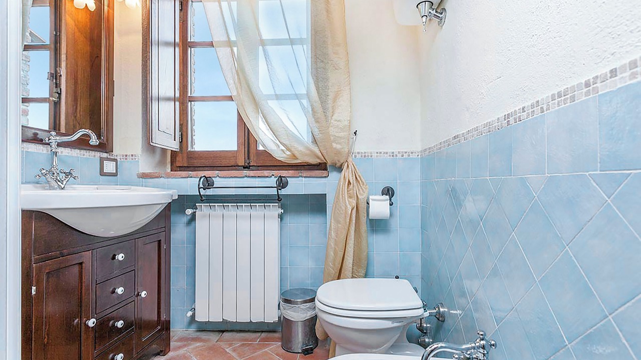 Photo of Bathroom in Cortona