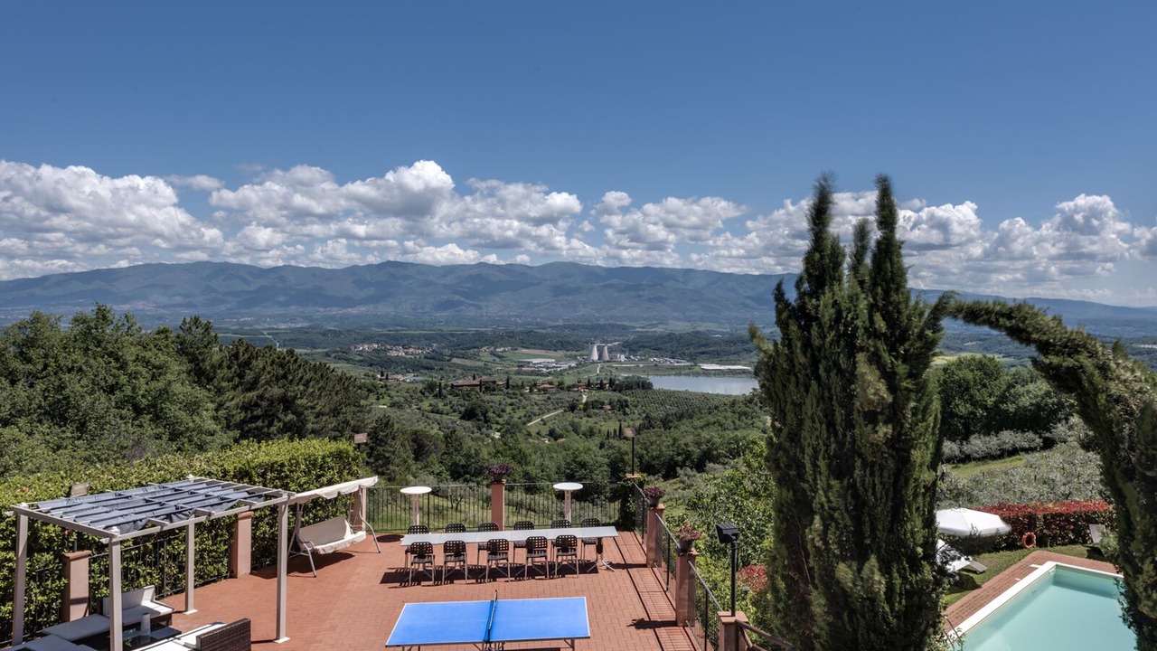 Photo of Patio Balcony in Neri