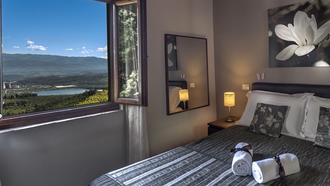 Photo of Bedroom in Neri