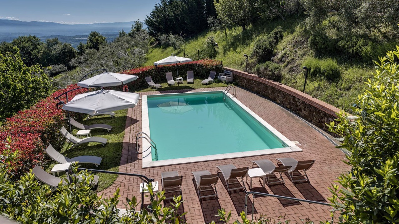 Photo of Outdoor in Neri