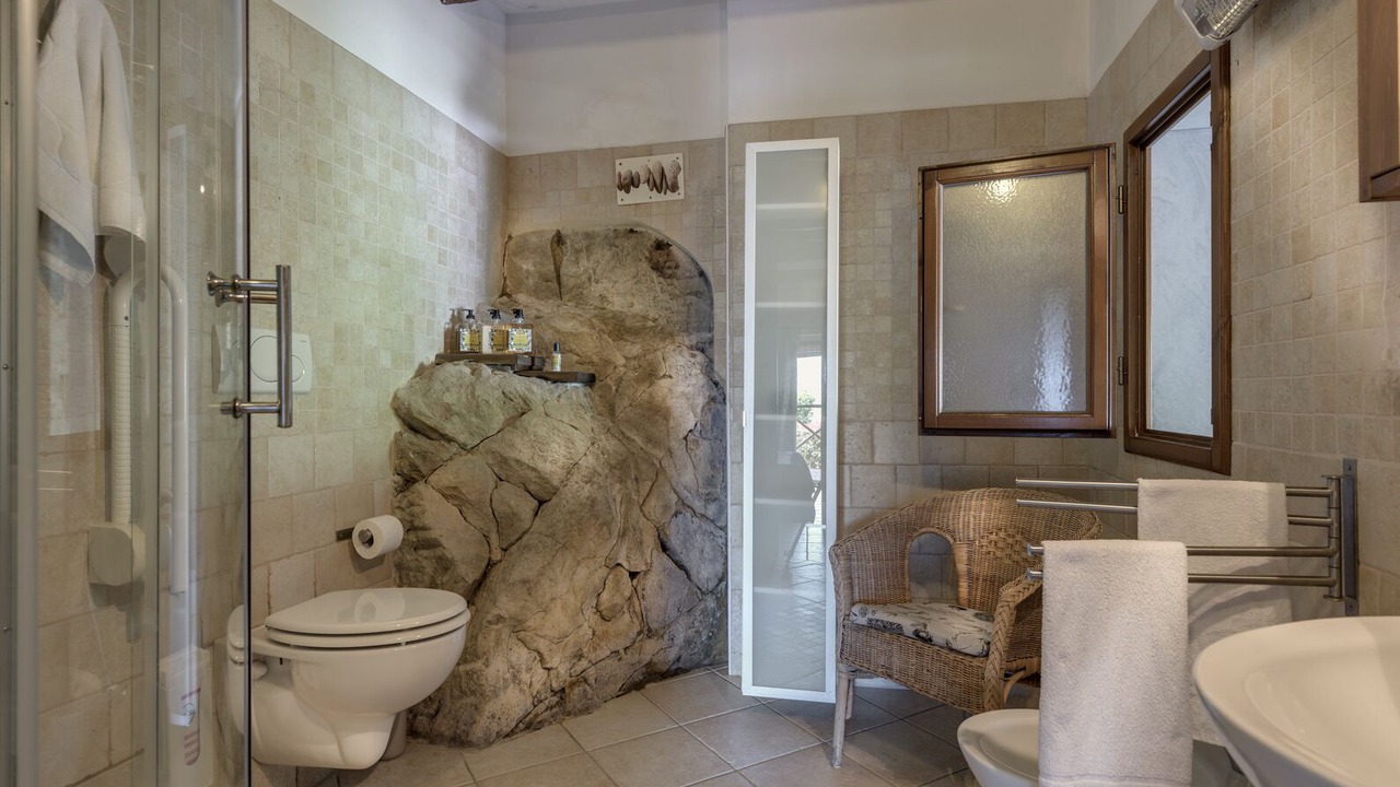 Photo of Bathroom in Neri