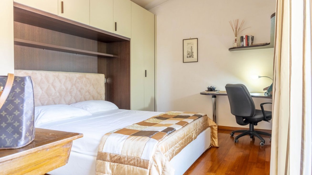 Photo of Bedroom in Siena
