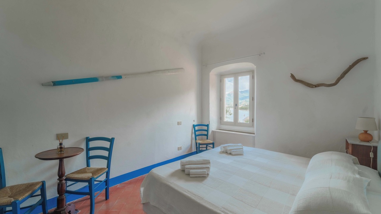 Photo of Bedroom in Elba Island