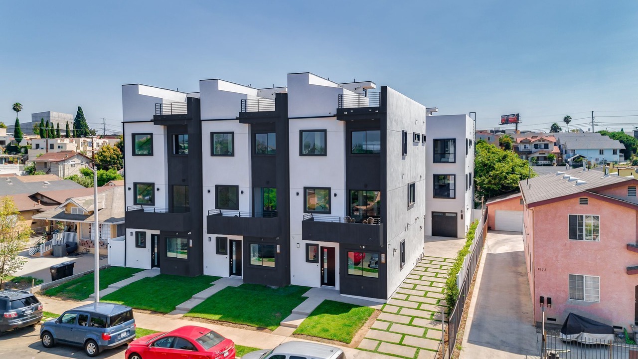 Photo of Outdoor in Mid City
