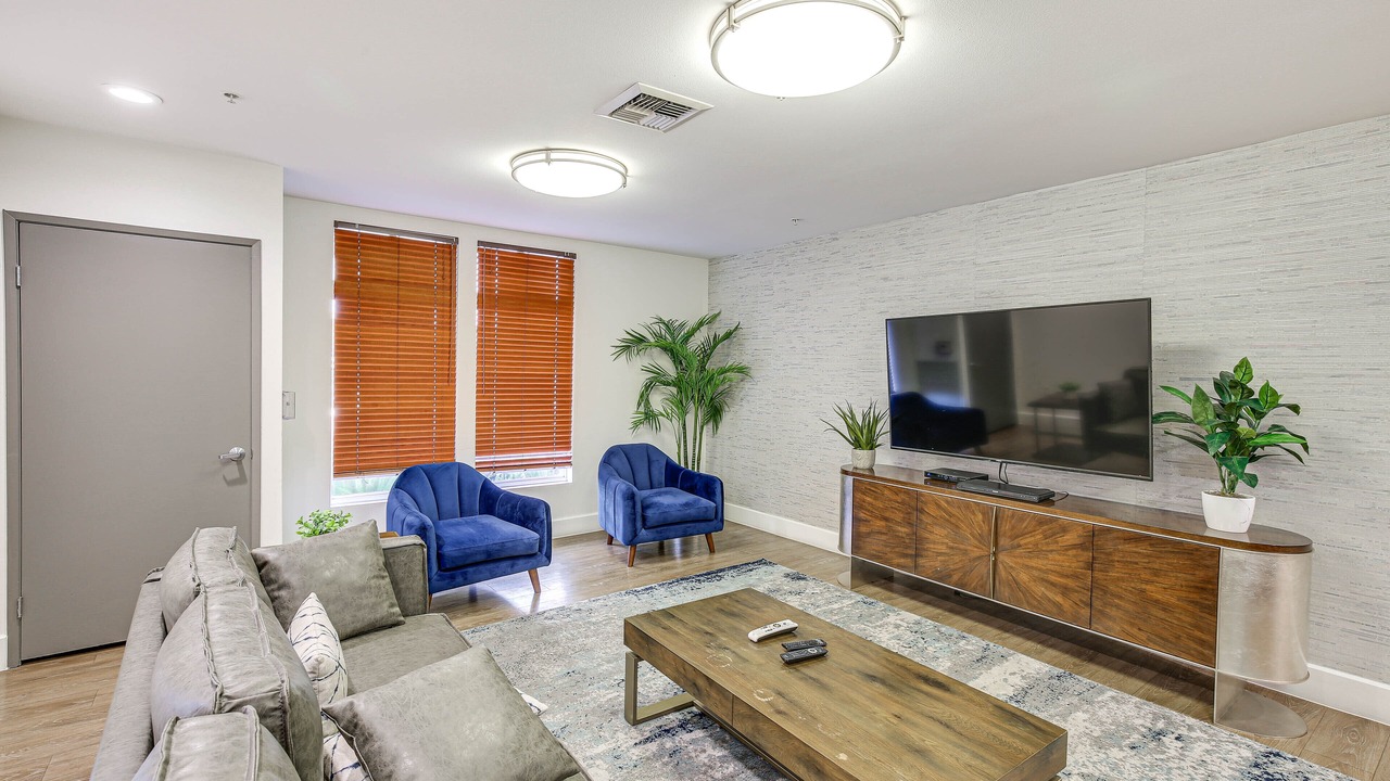 Photo of Livingroom in Waterfront