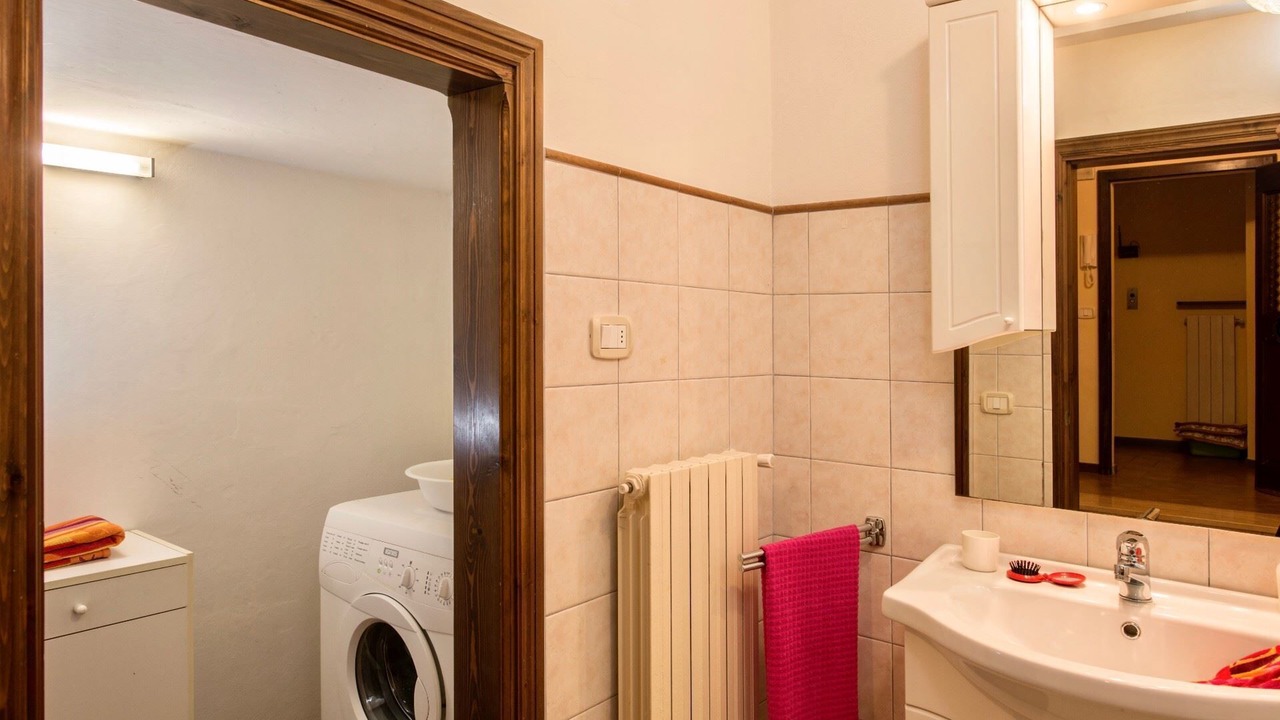 Photo of Bathroom in Popoltaio-Schiacciato