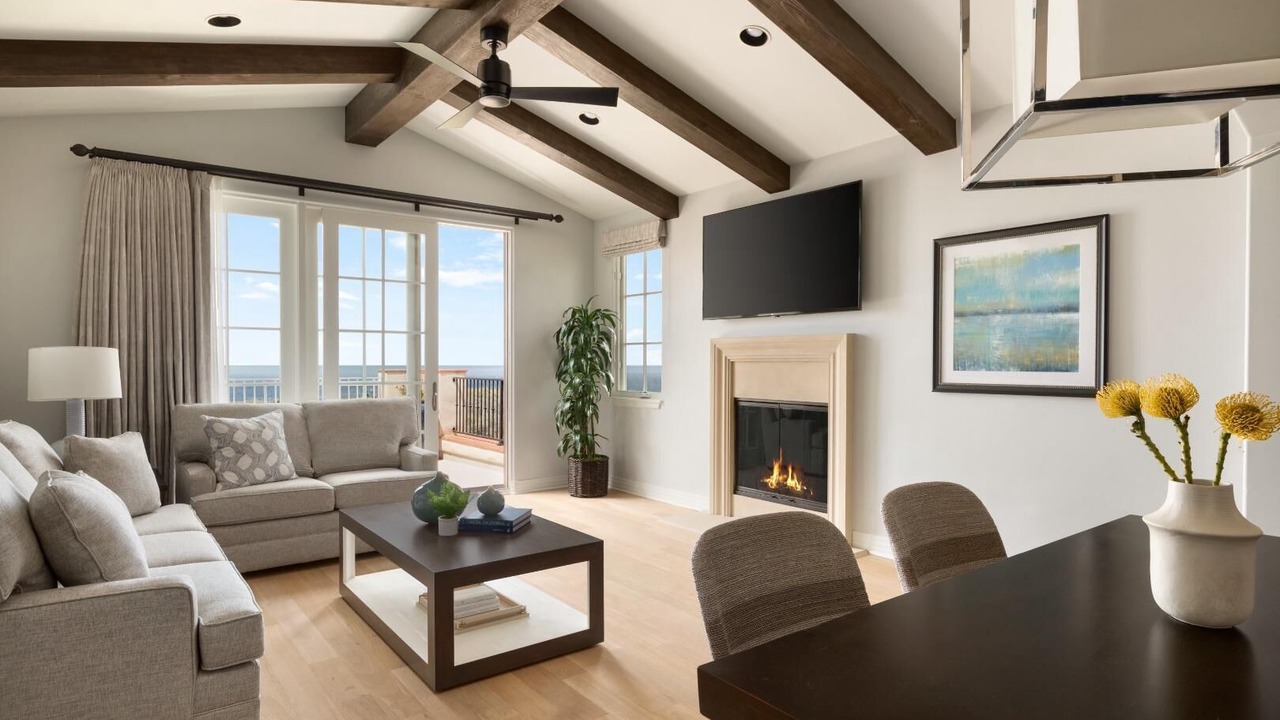 Photo of Livingroom in Rancho Palos Verdes