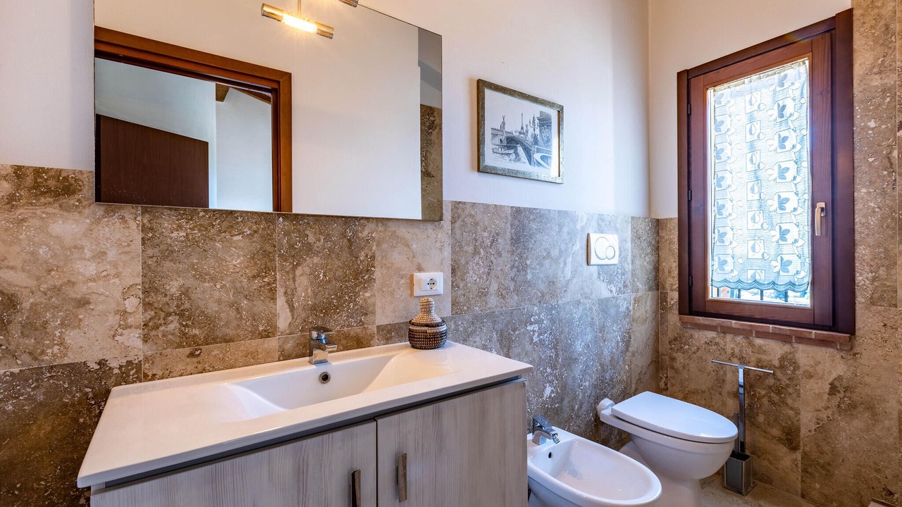 Photo of Bathroom in Monteverdi Marittimo