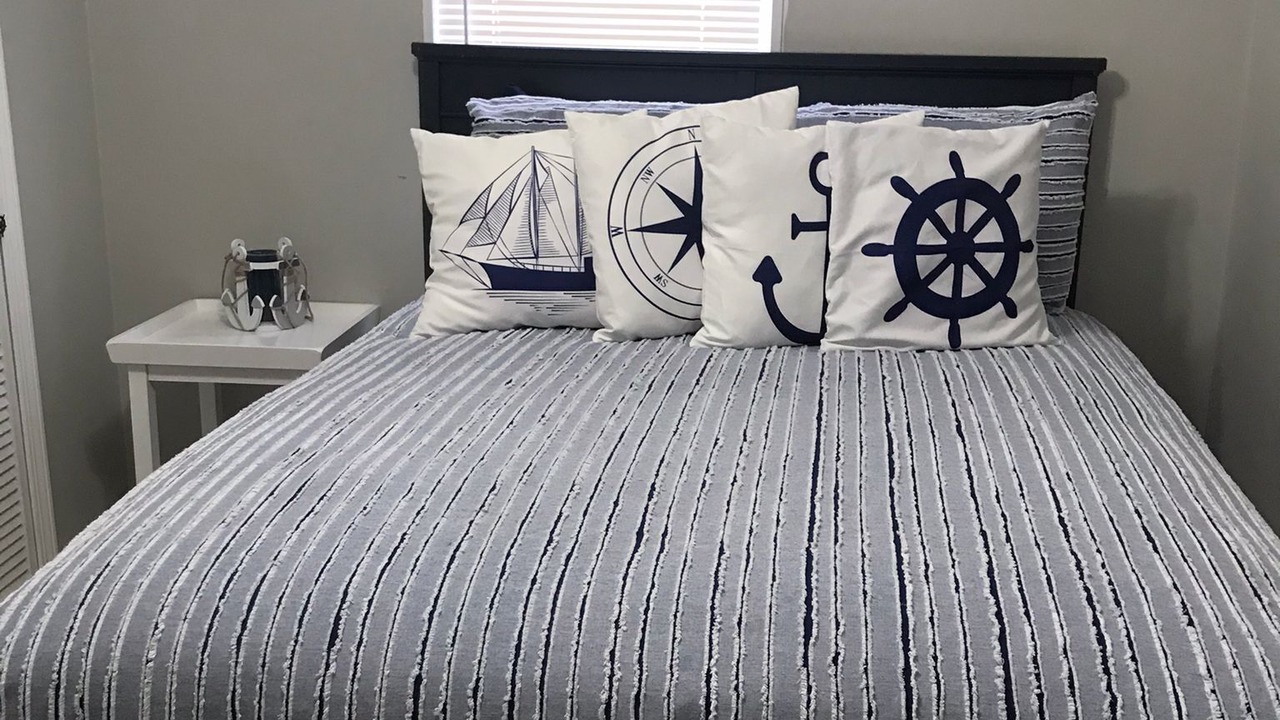 Photo of Bedroom in Twin Lakes