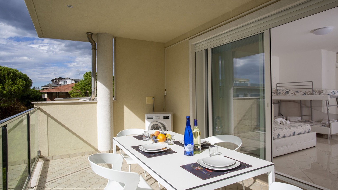 Photo of Patio Balcony in Pinarella