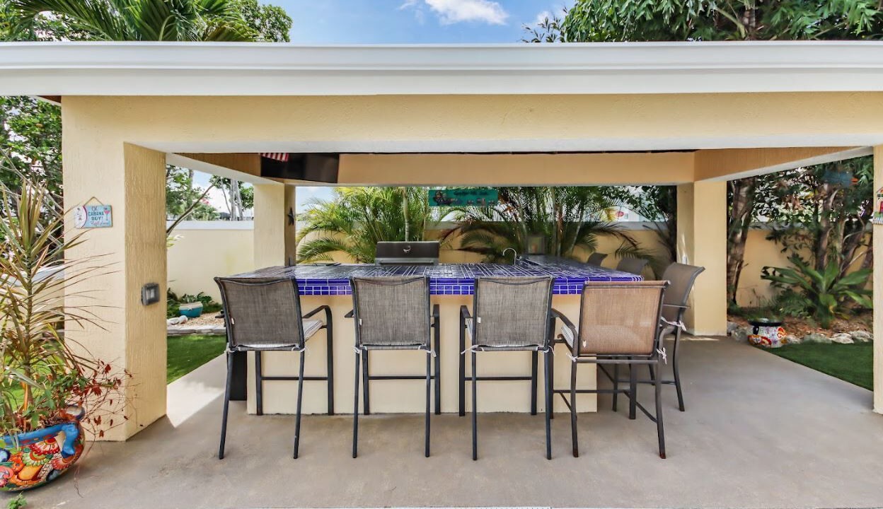 Photo of Patio Balcony in Twin Lakes