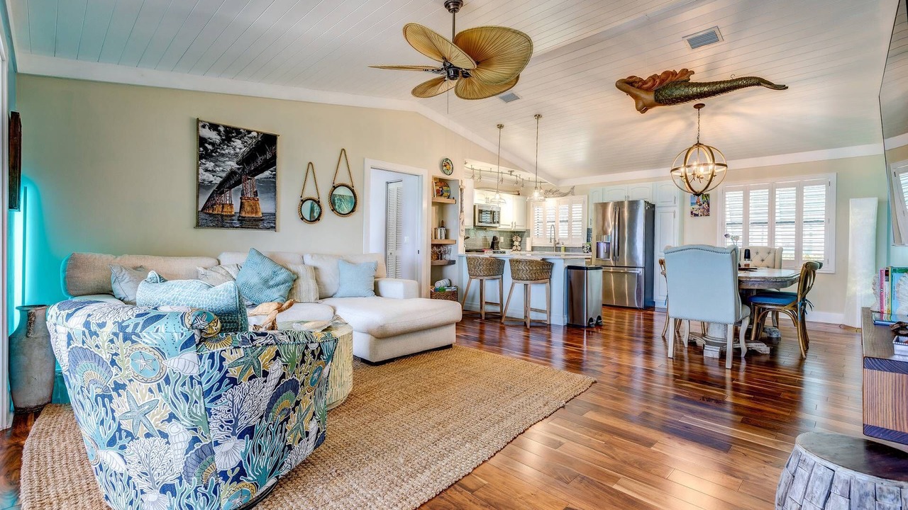 Photo of Bedroom in Summerland Key