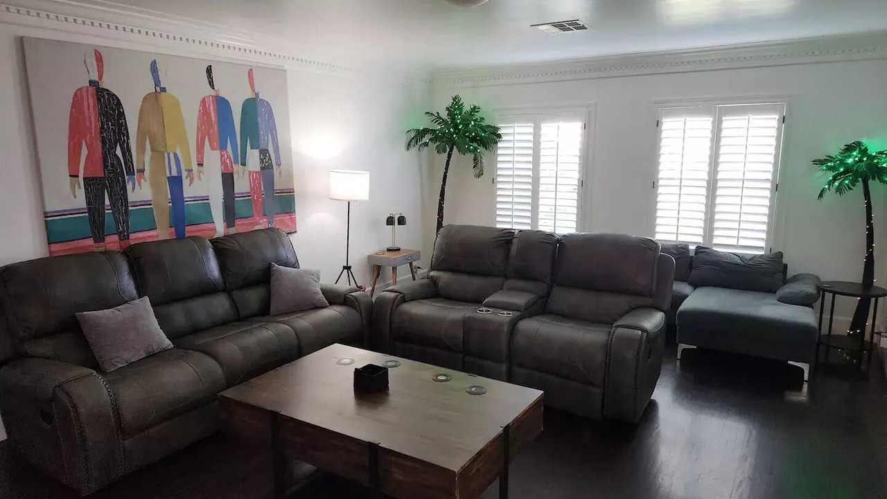 Photo of Livingroom in View Park-Windsor Hills