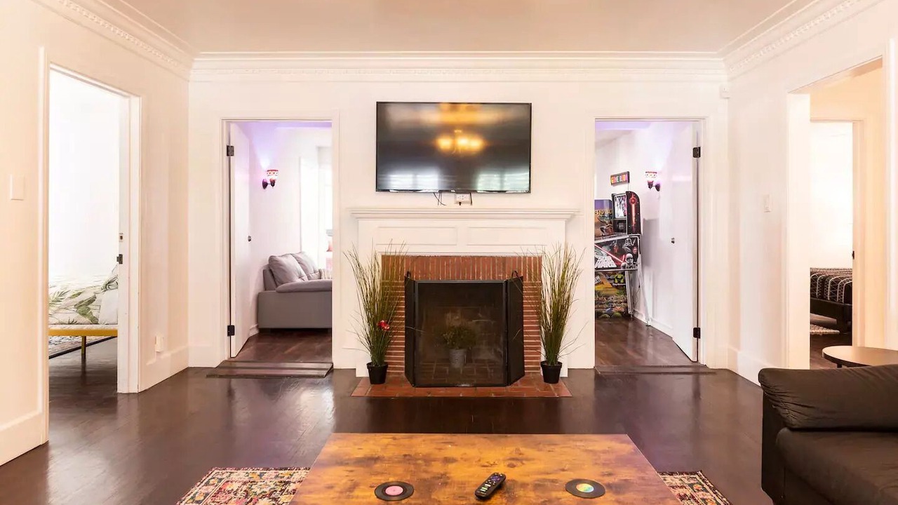 Photo of Livingroom in View Park-Windsor Hills