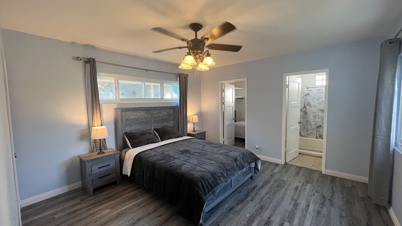 Photo of Bedroom in Del Aire