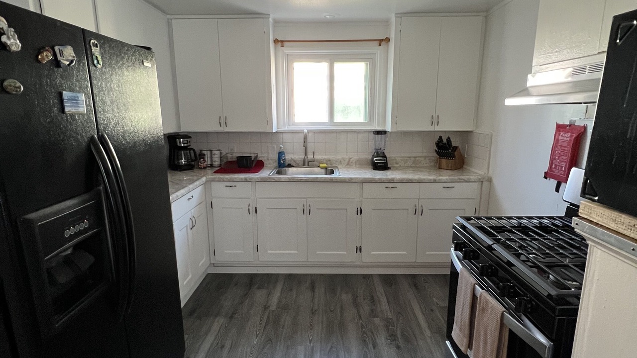 Photo of Kitchen in Del Aire