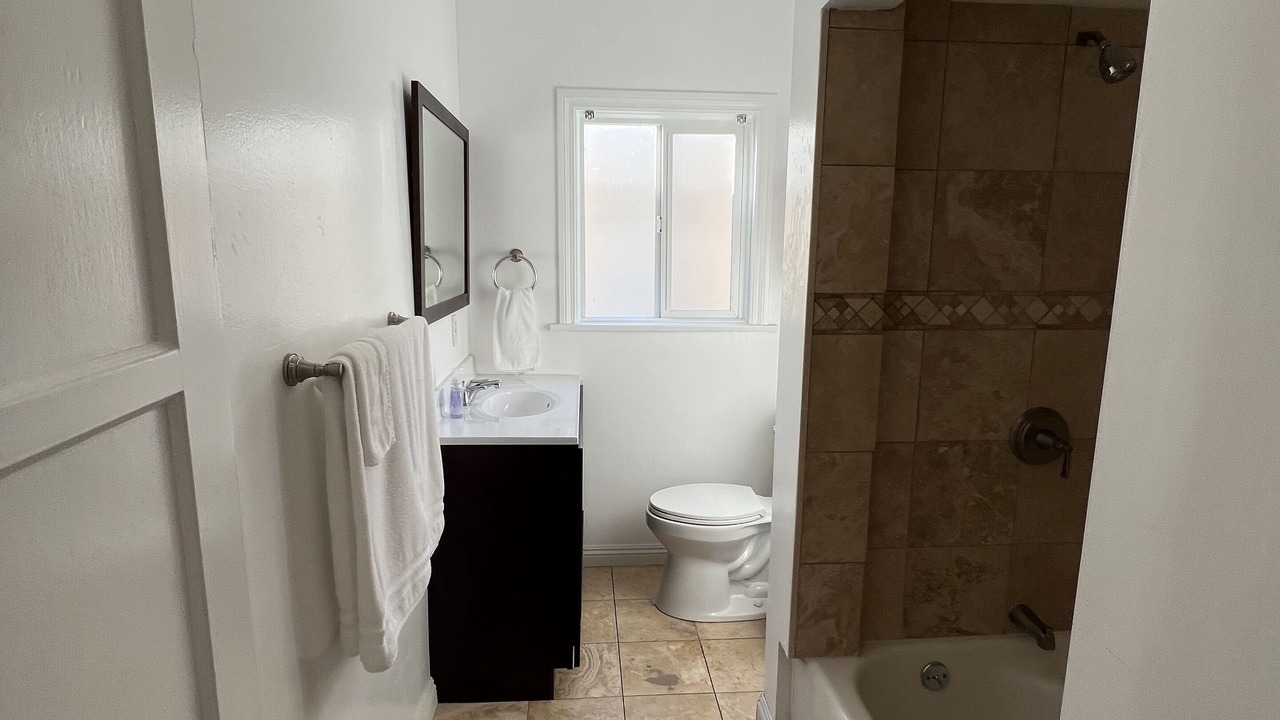 Photo of Bathroom in Del Aire