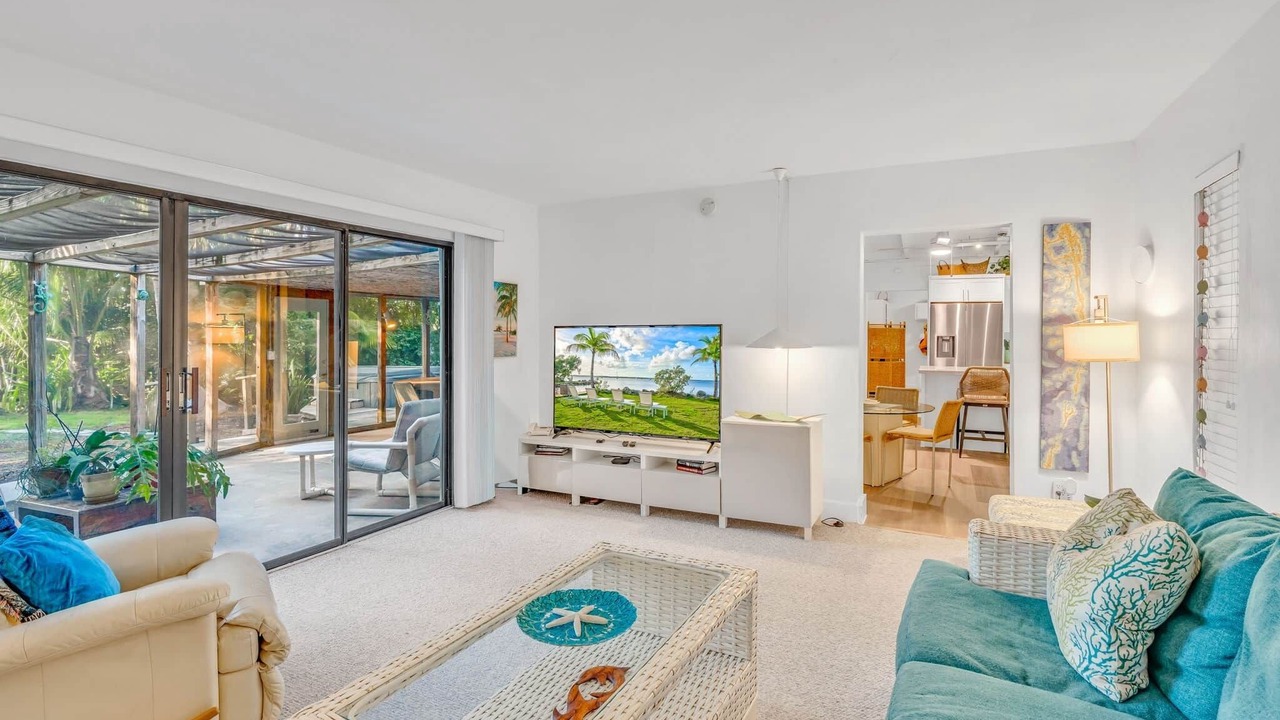 Photo of Livingroom in Key Largo