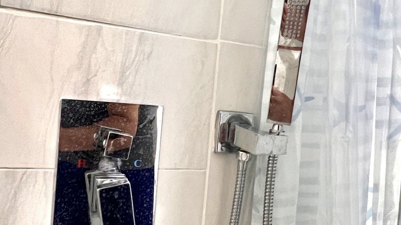 Photo of Bathroom in Harbor