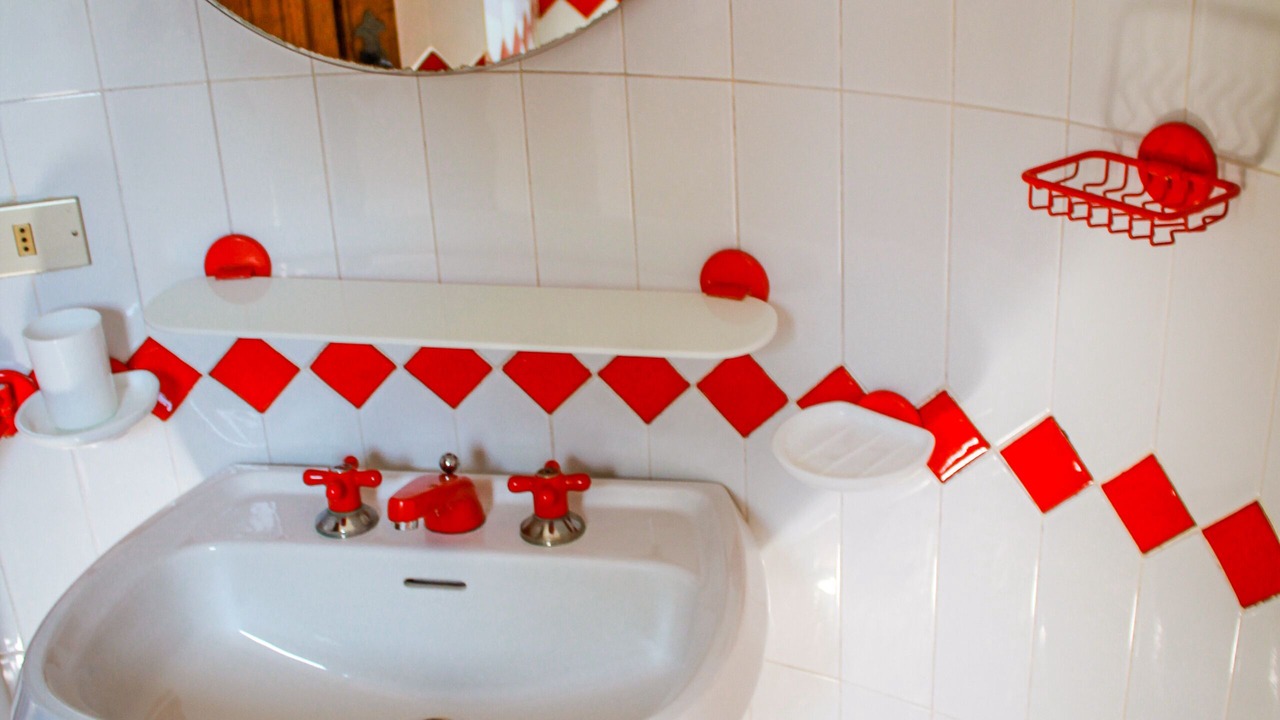 Photo of Bathroom in Faro