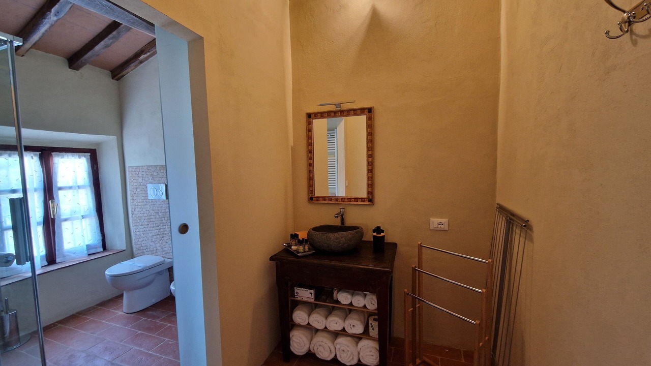Photo of Bathroom in Guardistallo