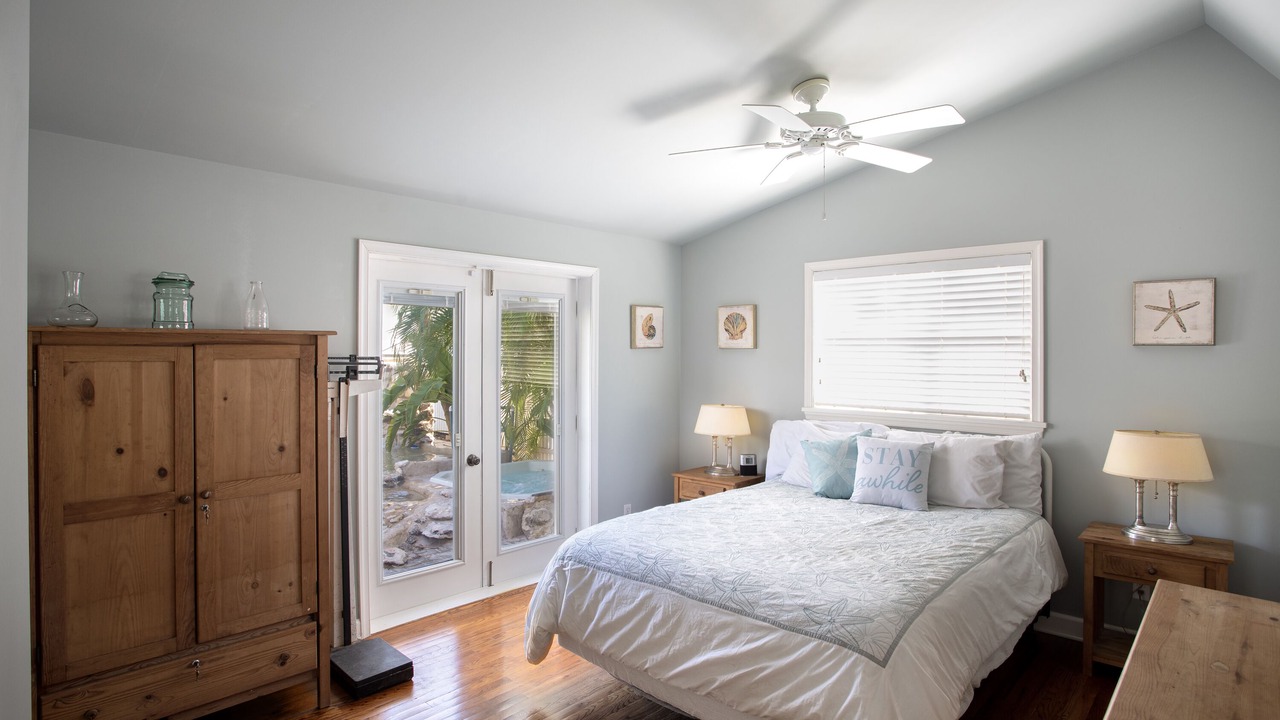 Photo of Bedroom in Big Coppitt Key