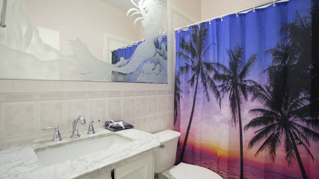 Photo of Bathroom in Tavernier