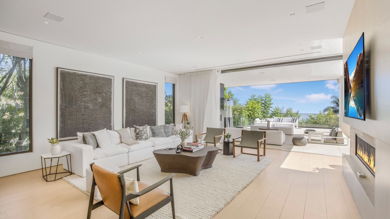 Photo of Livingroom in The Bird Streets