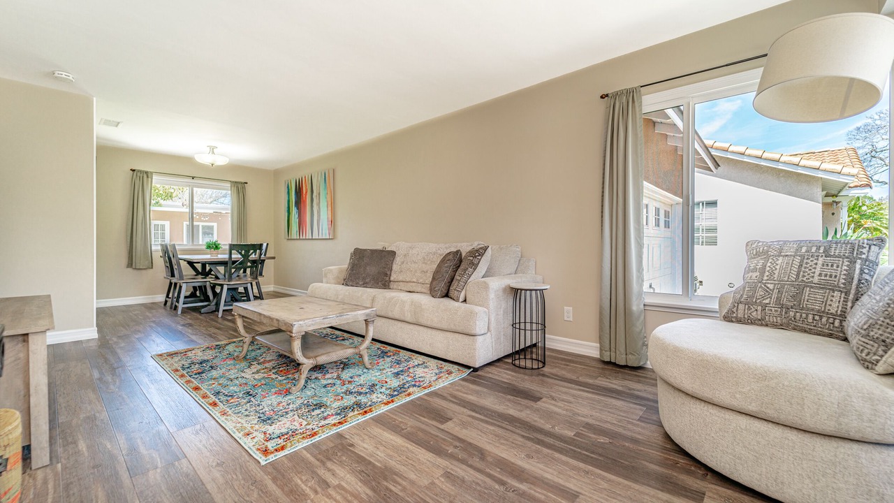 Photo of Livingroom in Los Altos