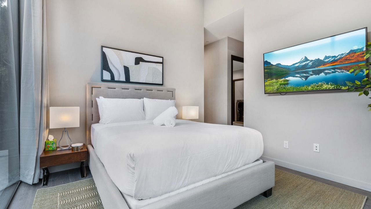 Photo of Bedroom in Beverly Hills