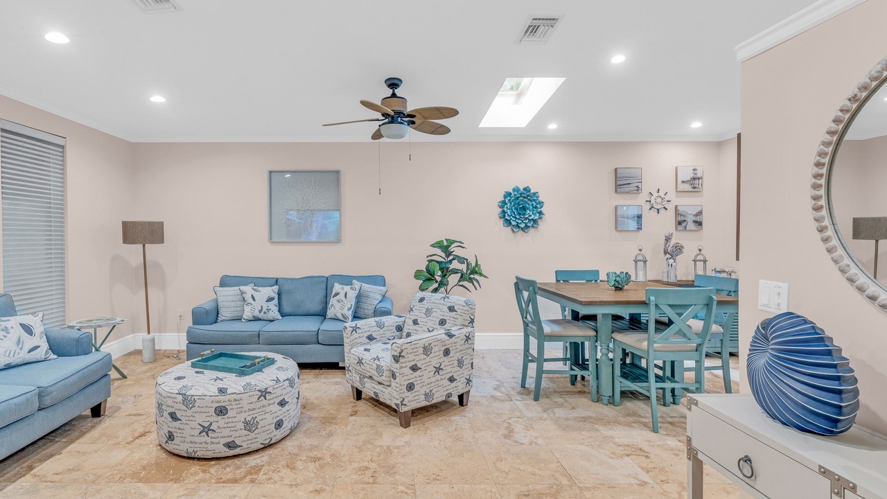 Photo of Livingroom in Key Largo