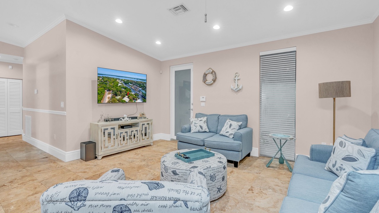 Photo of Livingroom in Key Largo