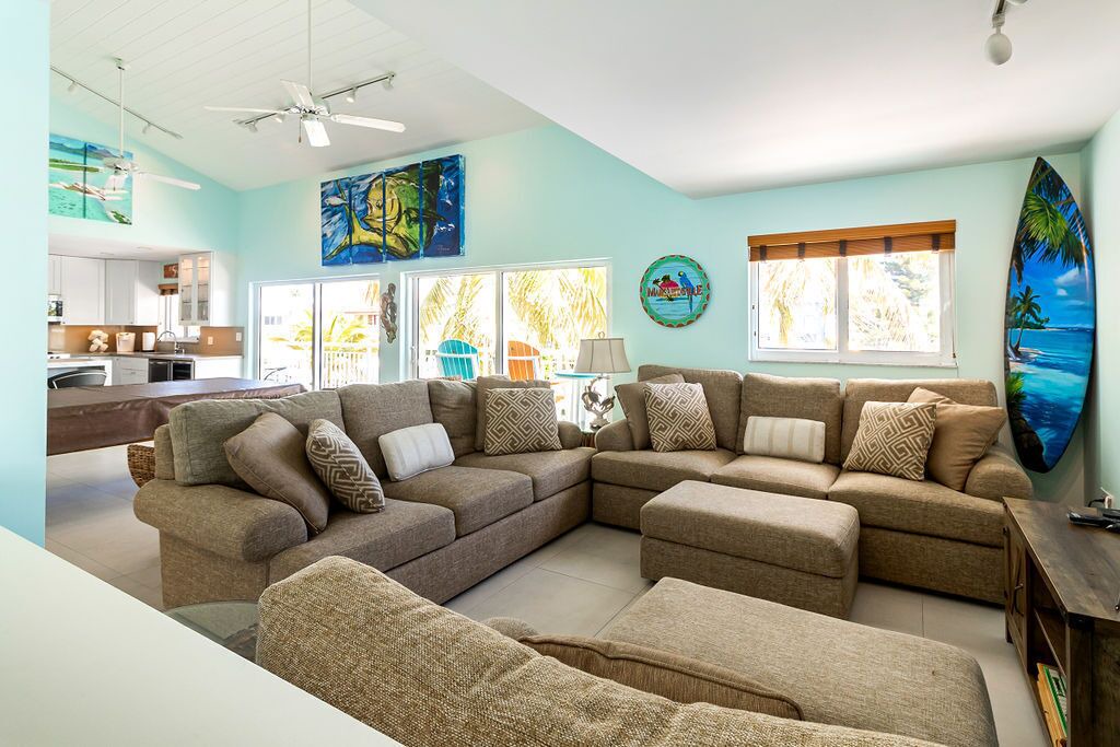 Photo of Livingroom in Islamorada