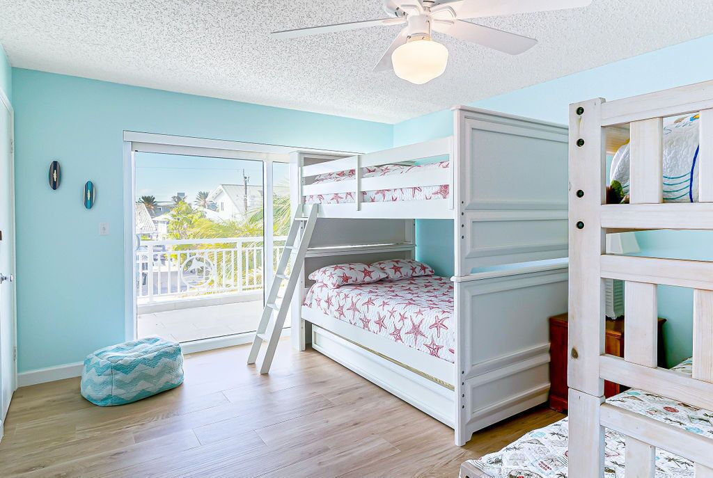 Photo of Bedroom in Islamorada