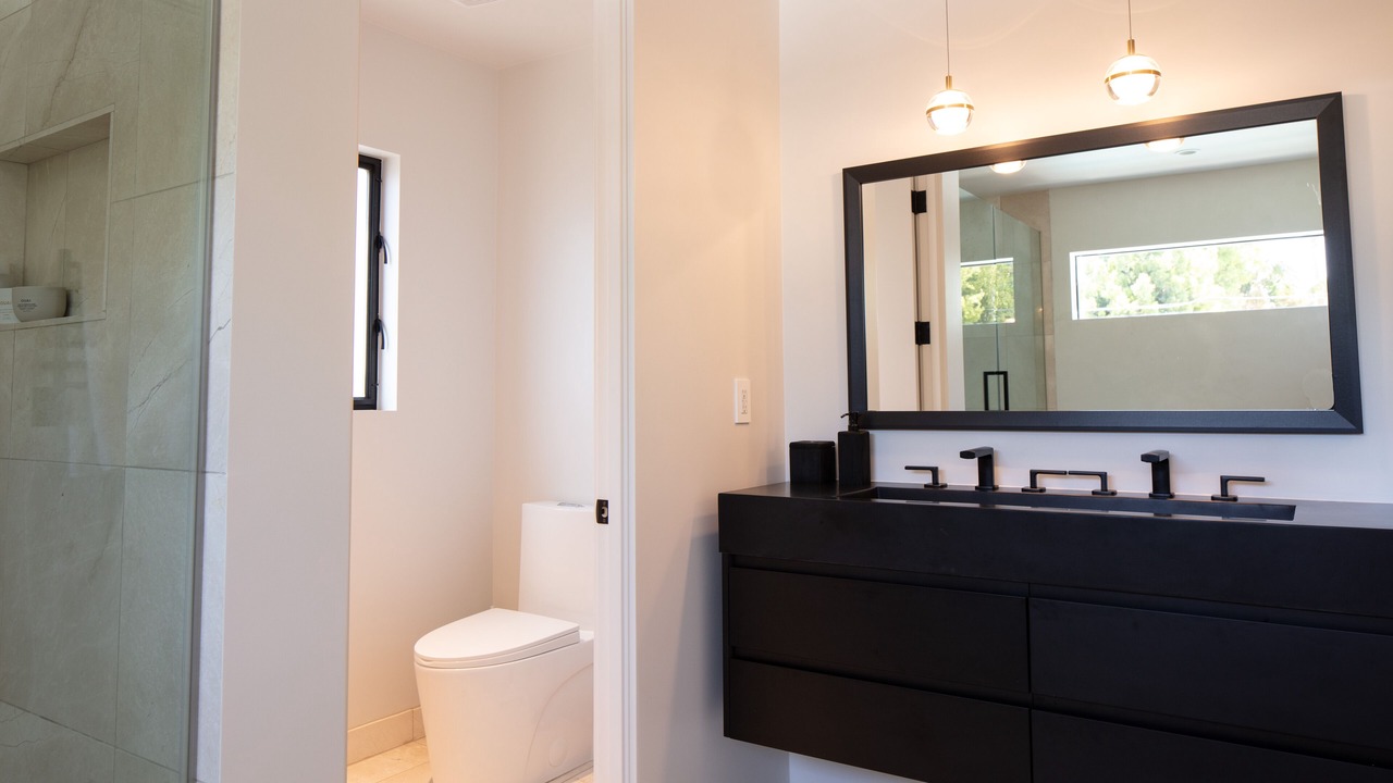 Photo of Bathroom in Beverly Grove