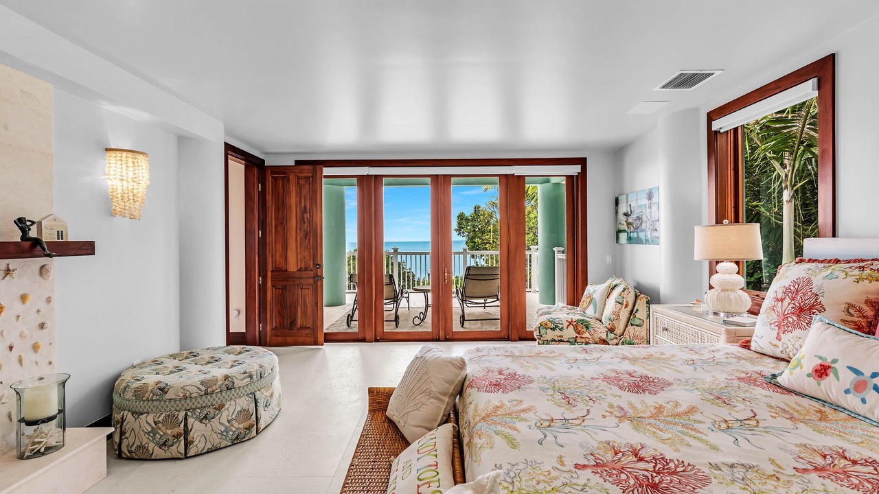Photo of Bedroom in Tavernier