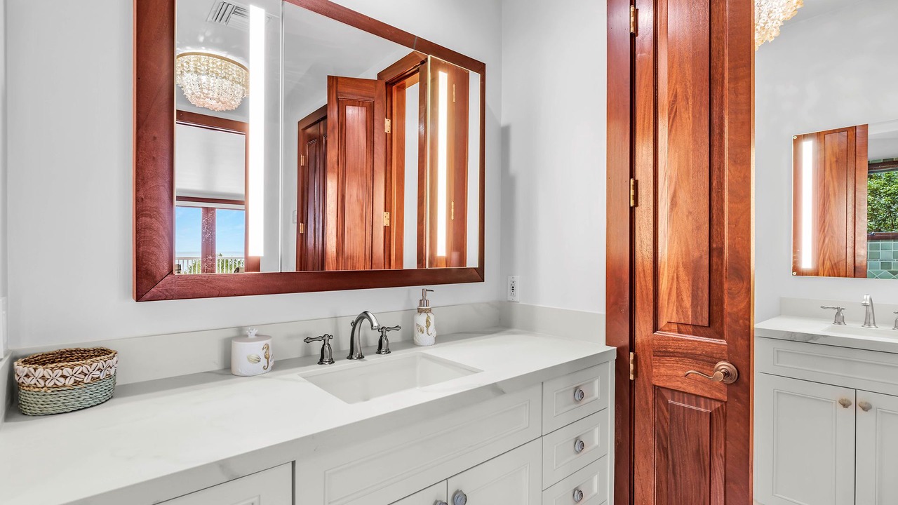 Photo of Bathroom in Tavernier