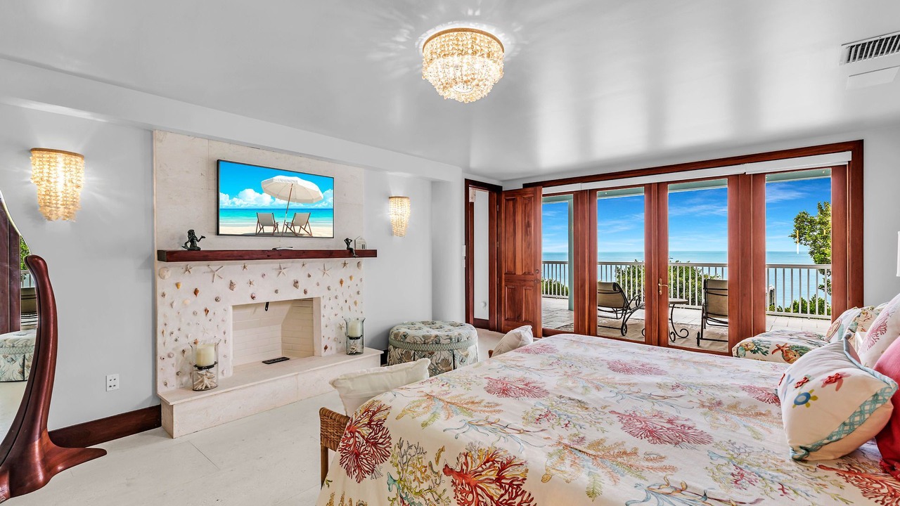 Photo of Bedroom in Tavernier