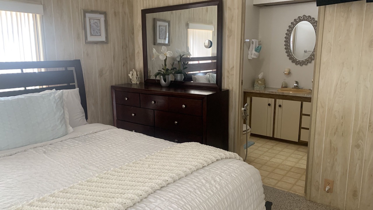 Photo of Bathroom in Key Largo Village